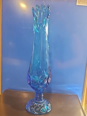 Vintage Blue Kanawha Glass Swing Vase